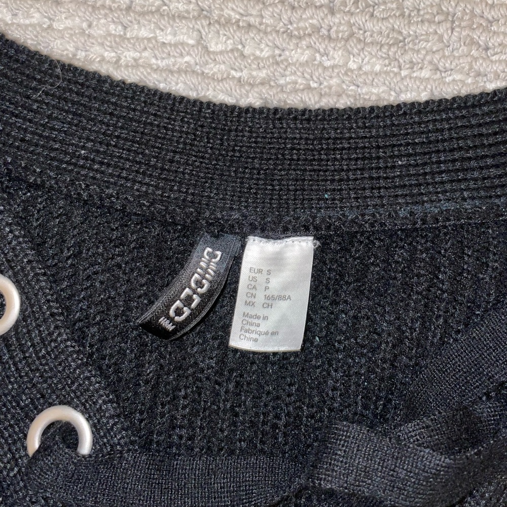 Divided by H&M Cropped Sweater - Picture 4 of 5